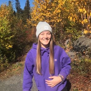 Meet your Posher, Amelie